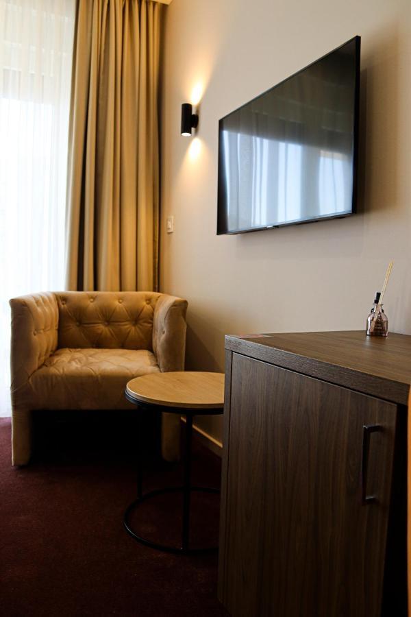 Mk Premier Hotel Novi Pazar Luaran gambar